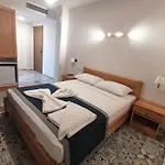 Akcapinar Korfez Butik * アクヤカ