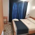 ホテル Akcapinar Korfez Butik アクヤカ