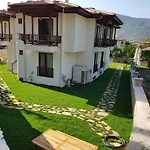 Akcapinar Korfez Butik * アクヤカ