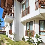 Akcapinar Korfez Butik ホテル